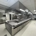 Comment optimiser l&rsquo;espace de travail en cuisine professionnelle