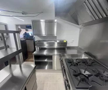Nouvelle cuisine professionnelle complète