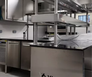 Installation d’une cuisine professionnelle au restaurant Yvan’s à Cannes (06)